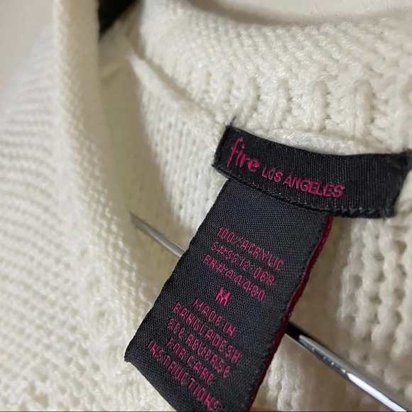 Open Knit Sweater Cropped Chunky Knit Slouchy Top Distressed Detail Size Medium - Picture 6 of 9